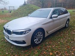Weiß Gebraucht 2017 BMW 530 Kombi | 19.900 € (Superpreis)