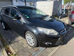 Schwarz Gebraucht 2013 Ford Focus Titanium Kombi | 2.555 € (Superpreis)