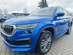 Blau Gebraucht 2021 Skoda Kodiaq LAURIN & KLEMENT SUV | 34.590 € (Teuer)
