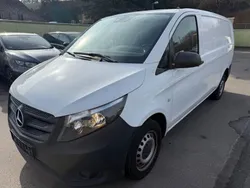Weiß Gebraucht 2019 Mercedes Vito Van / Kleinbus | 10.990 € (Fairer Preis)