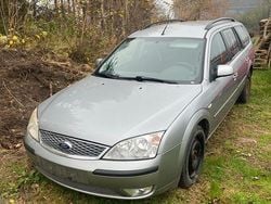 Silber Gebraucht 2005 Ford Mondeo Kombi | 1.000 € (Guter Preis)