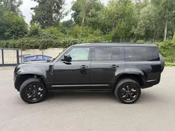 Schwarz Gebraucht 2023 Land Rover Defender SE Dynamic SUV | 77.200 € (Fairer Preis)