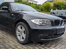 Schwarz Gebraucht 2009 BMW 118 Cabriolet Advantage Cabrio | 9.500 € (Fairer Preis)