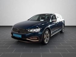 Aquamarinblau metallic (metallic) Gebraucht 2022 VW Passat Alltrack Business Kombi | 34.980 € (Fairer Preis)