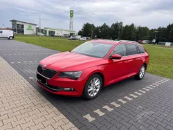 Rot Gebraucht 2018 Skoda Superb Style Kombi | 16.450 € (Fairer Preis)