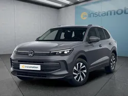 Grau Neu 2025 VW Tiguan SUV | 38.049 € (Superpreis)