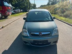 Grün Gebraucht 2006 Opel Meriva Van / Kleinbus | 950 € (Superpreis)