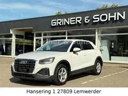 Weiß Gebraucht 2023 Audi Q2 Basis SUV | 20.350 € (Guter Preis)