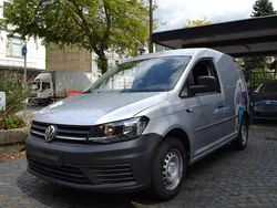Silber Gebraucht 2016 VW Caddy Van / Kleinbus | 7.499 € (Guter Preis)