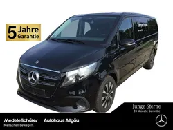Obsidianschwarz Gebraucht 2024 Mercedes EQV250 Long Van / Kleinbus | 49.850 €