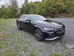 Schwarz Gebraucht 2020 Mercedes 300 Avantgarde Limousine | 35.900 €