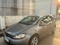 Grau Gebraucht 2011 VW Golf VI Comfortline Limousine | 6.800 € (Teuer)