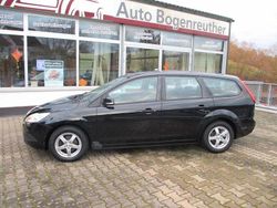 Schwarz Gebraucht 2010 Ford Focus Limousine | 3.990 € (Etwas zu teuer)