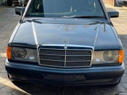 Schwarz Gebraucht 1990 Mercedes 190 Limousine | 3.250 €