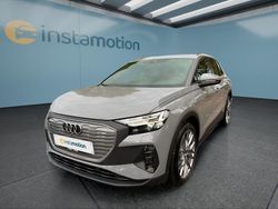 Grau Gebraucht 2025 Audi Q4 e-tron SUV | 50.299 €