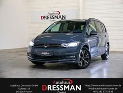 Delfingrau metallic Gebraucht 2023 VW Touran Van / Kleinbus | 32.388 € (Fairer Preis)