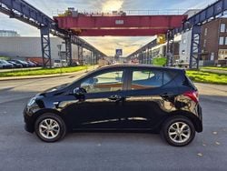 Schwarz Gebraucht 2016 Hyundai i10 YES! Kleinwagen | 7.490 € (Guter Preis)