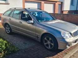 Grau Gebraucht 2004 Mercedes C180 Avantgarde Kombi | 3.500 € (Teuer)