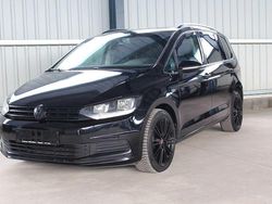 Schwarz Gebraucht 2016 VW Touran Comfortline Van / Kleinbus | 14.800 € (Fairer Preis)