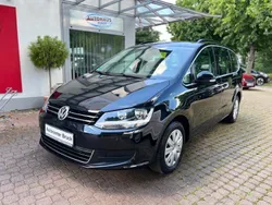 Schwarz Gebraucht 2016 VW Sharan Comfortline Van / Kleinbus | 15.700 € (Guter Preis)
