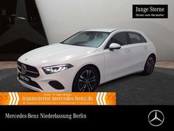Weiß Gebraucht 2024 Mercedes A200 Advanced Plus Limousine | 28.490 € (Guter Preis)