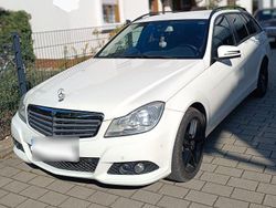 Weiß Gebraucht 2011 Mercedes C200 Kombi | 8.900 € (Teuer)
