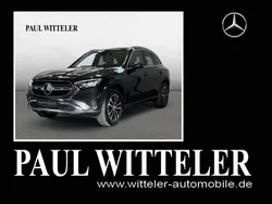 Grau Gebraucht 2023 Mercedes GLC200 SUV | 55.970 € (Teuer)