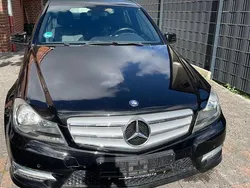 Schwarz Gebraucht 2012 Mercedes C220 AMG Limousine | 8.000 €
