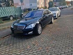 Schwarz Gebraucht 2006 Mercedes S500 Limousine | 18.999 €