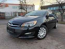 Schwarz Gebraucht 2013 Opel Astra Limousine | 5.490 € (Guter Preis)