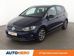 Blau Gebraucht 2017 VW Golf Sportsvan Sound Van / Kleinbus | 13.190 € (Guter Preis)