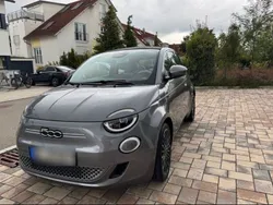 Grau Gebraucht 2021 Fiat 500e La Prima Cabrio | 19.999 € (Fairer Preis)