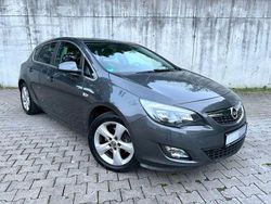 Grau Gebraucht 2012 Opel Astra Sport Limousine | 4.990 € (Guter Preis)