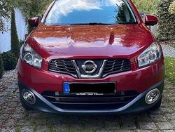 Rot Gebraucht 2012 Nissan Qashqai SUV | 10.500 € (Etwas zu teuer)