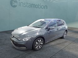 Grau Gebraucht 2024 VW Golf VIII Move Limousine | 23.430 € (Guter Preis)