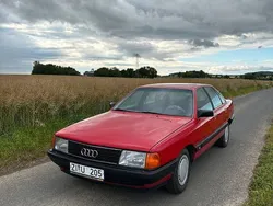 Rot Gebraucht 1988 Audi 100 Limousine | 4.400 €