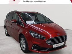 Rot Gebraucht 2022 Ford S-MAX Titanium Van / Kleinbus | 26.989 € (Fairer Preis)