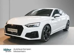 Gletscherweiß metallic Gebraucht 2024 Audi A5 Sportback Business Coupé | 40.990 € (Guter Preis)