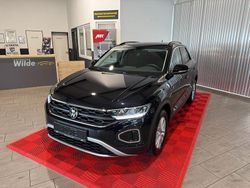 Deep black perleffekt Gebraucht 2024 VW T-Roc SUV | 21.300 € (Superpreis)