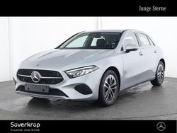 Silber Gebraucht 2024 Mercedes A180 Progressive Limousine | 26.918 € (Superpreis)
