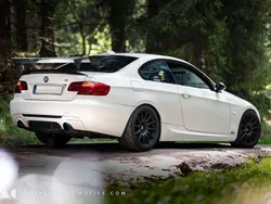Alpinweiss iii Gebraucht 2007 BMW 325 Coupé | 26.800 €