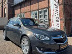 Grau Gebraucht 2013 Opel Insignia Kombi | 9.799 € (Etwas zu teuer)