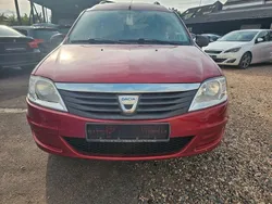 Rot Gebraucht 2012 Dacia Logan MCV Kombi | 2.500 € (Fairer Preis)