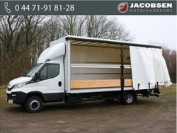 Weiss Gebraucht 2019 Iveco Daily | 41.638 €