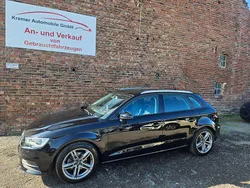 Schwarz Gebraucht 2015 Audi A3 Sportback Ambition Limousine | 13.990 € (Fairer Preis)