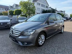Grau Gebraucht 2014 Mercedes B180 Van / Kleinbus | 13.990 € (Etwas zu teuer)