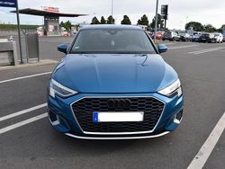 Blau Gebraucht 2020 Audi A3 Comfort Limousine | 27.000 € (Teuer)