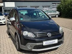 Schwarz Gebraucht 2010 VW Golf Plus Cross Van / Kleinbus | 4.500 € (Fairer Preis)