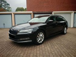 Schwarz Gebraucht 2022 Skoda Superb Style Kombi | 22.500 € (Guter Preis)