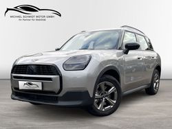 Silber Gebraucht 2024 Mini Countryman Essential SUV | 30.900 €